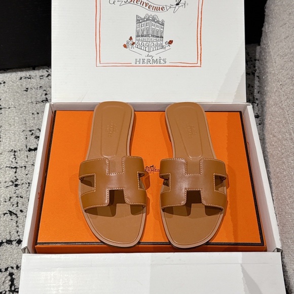 Tan Leather H-Cut Slide Sandals